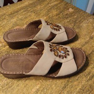 NaturalSoul comfort slide sandals with glitter stones SIZE 11